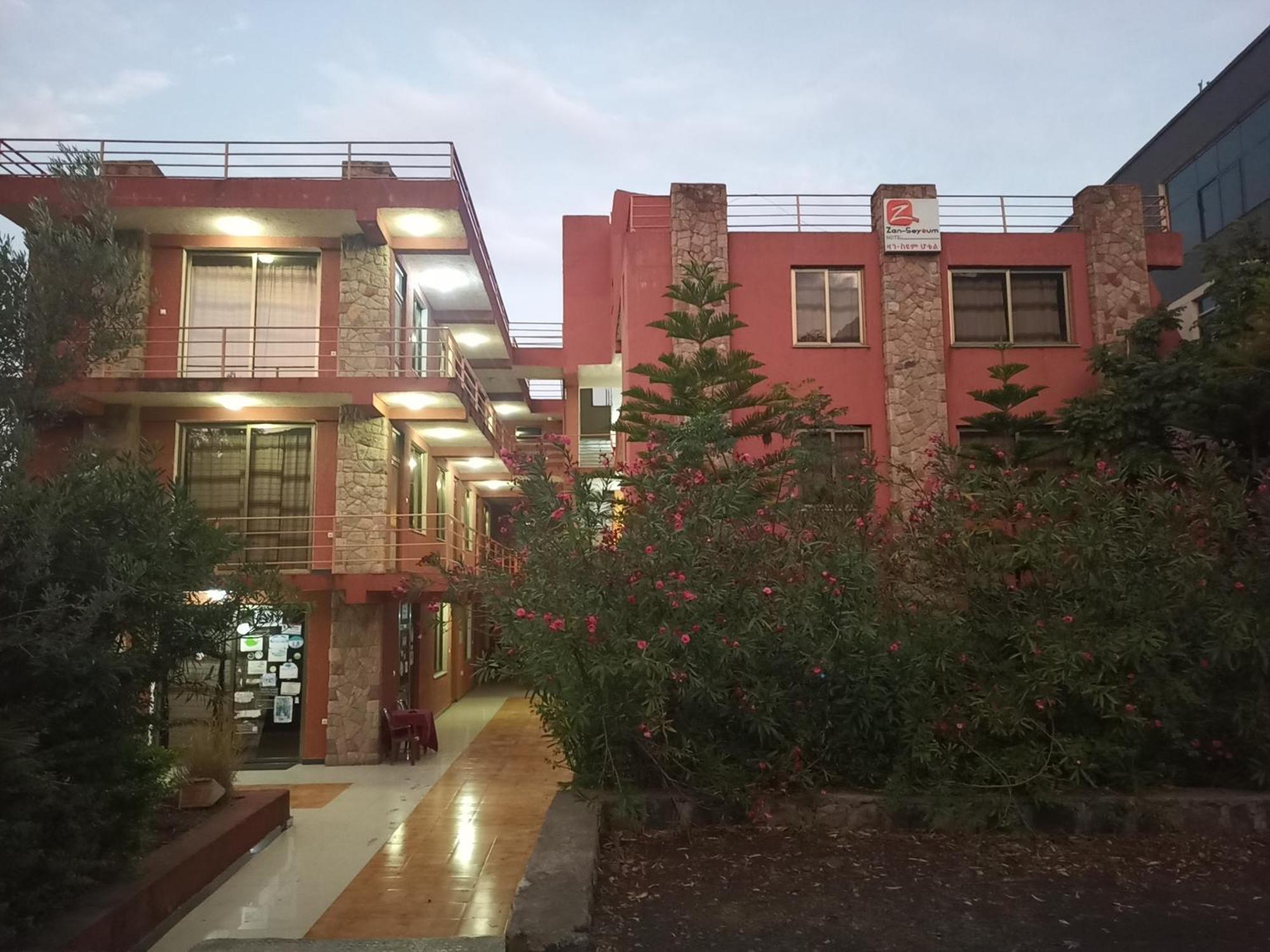 Zan-Seyoum Hotel - Lalībela 外观 照片